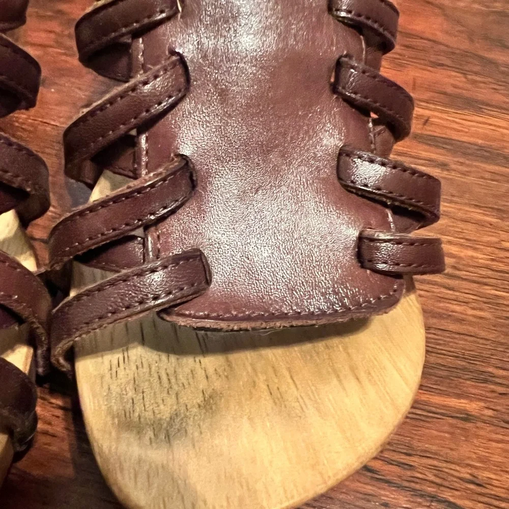Cathy Jean Women's Brown Leather Sandals, size 5